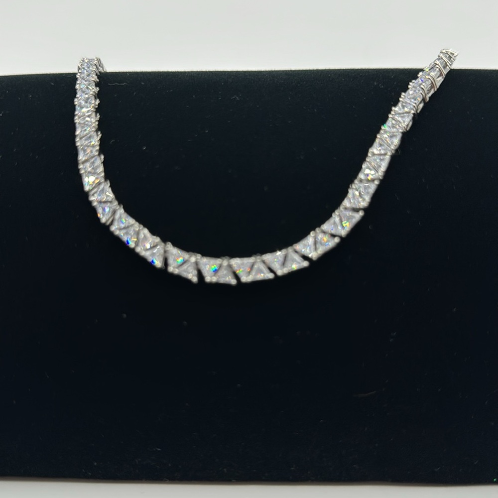 18k 60ct Trillion Tennis Necklace - Picture 14 of 16